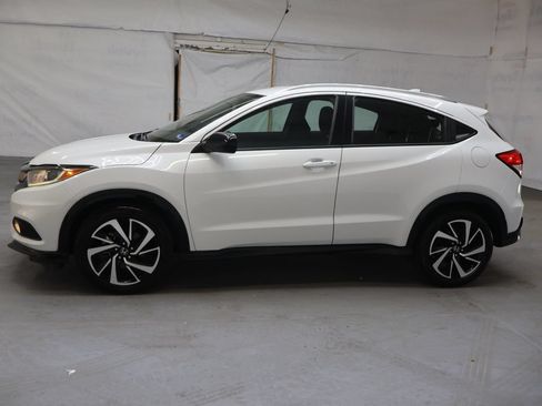 Used 2020 Honda HR-V Sport image 4