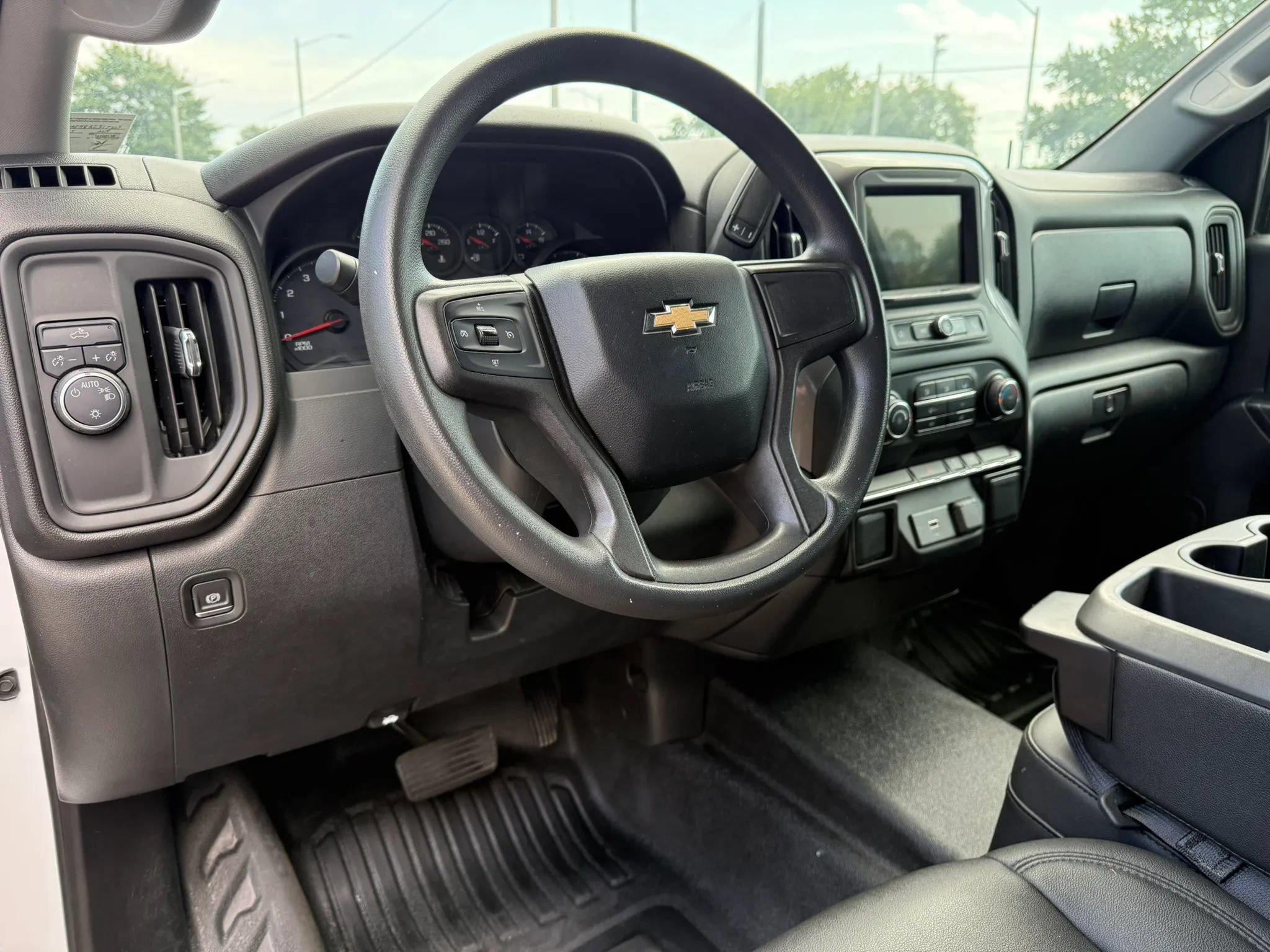 Used 2019 Chevrolet Silverado 1500 W/T w/ Trailering Package RWD image 13