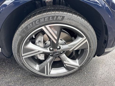 New 2026 Genesis GV80 2.5T Prestige image 9