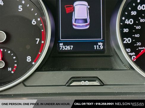 Used 2021 Volkswagen Tiguan SE image 12