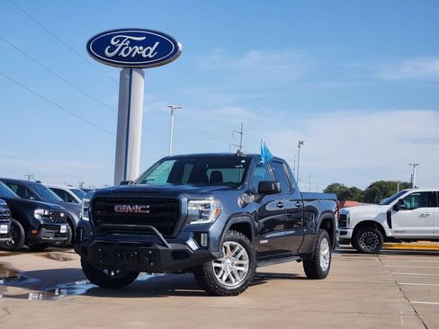 Used 2021 GMC Sierra 1500 Elevation RWD image 3