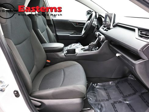Used 2023 Toyota RAV4 LE AWD/4WD image 24