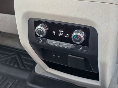 Used 2024 GMC Acadia Denali FWD image 19