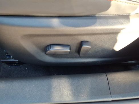 New 2025 Nissan Altima 2.5 SR image 25