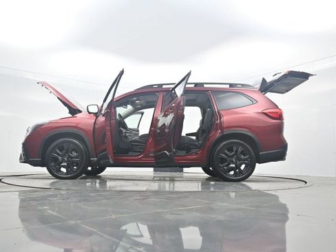 Used 2023 Subaru Ascent Onyx Edition Limited AWD/4WD image 38