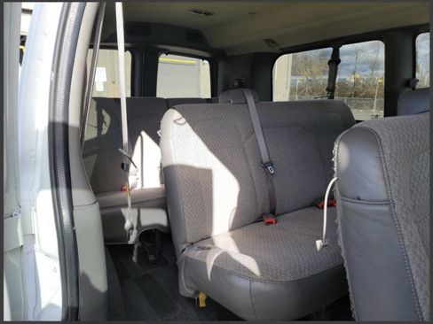 Used 2013 Chevrolet Express 2500 LT w/ LT Preferred Equipment Group image 7