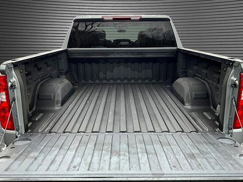 Used 2023 Chevrolet Silverado 1500 LT image 7