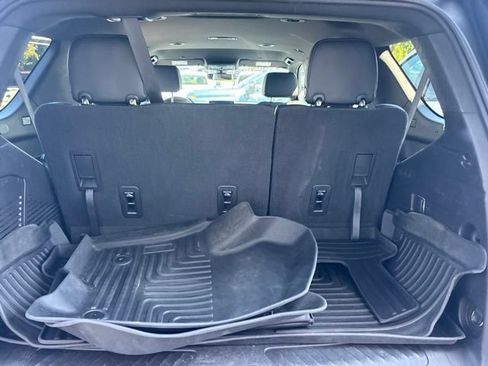 Used 2021 Chevrolet Tahoe LT AWD/4WD image 16