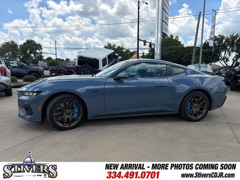 Used 2024 Ford Mustang GT Premium RWD image 7