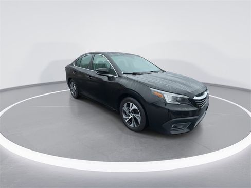 Used 2022 Subaru Legacy Premium image 2