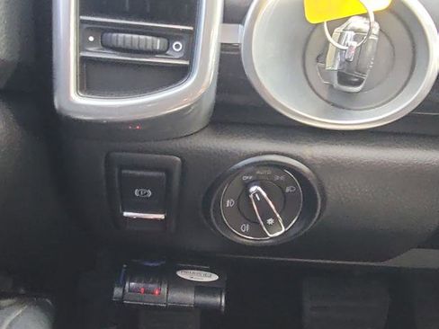 Used 2015 Porsche Cayenne Diesel AWD/4WD image 16