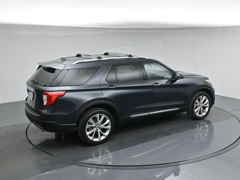 Used 2023 Ford Explorer Platinum AWD/4WD image 41