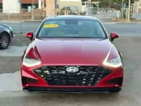 Used 2020 Hyundai Sonata SEL w/ Convenience + Sunroof Package FWD image 3