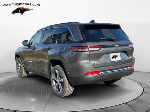 New 2025 Jeep Grand Cherokee Limited AWD/4WD image 5