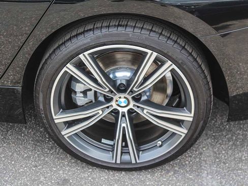 Used 2024 BMW 330i xDrive Sedan w/ Premium Package image 14