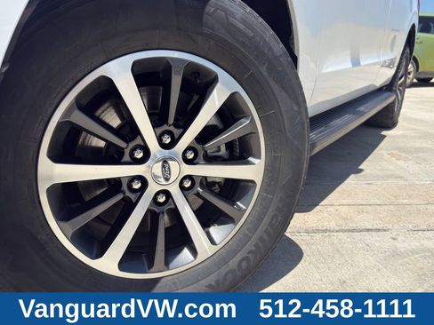 Used 2020 Ford Expedition XLT RWD image 6