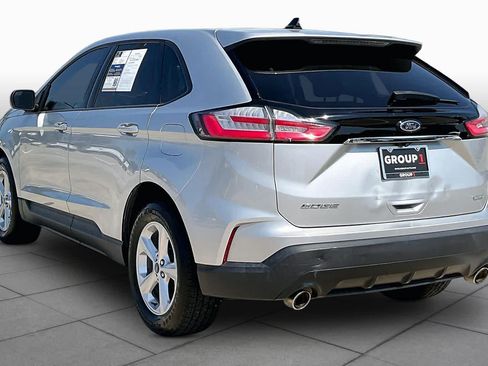 Used 2019 Ford Edge SE FWD image 12