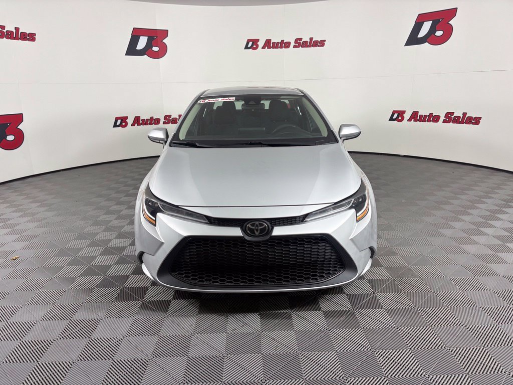 Used 2022 Toyota Corolla LE FWD image 11
