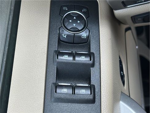 Used 2018 Ford F150 Lariat w/ Equipment Group 502A Luxury AWD/4WD image 28