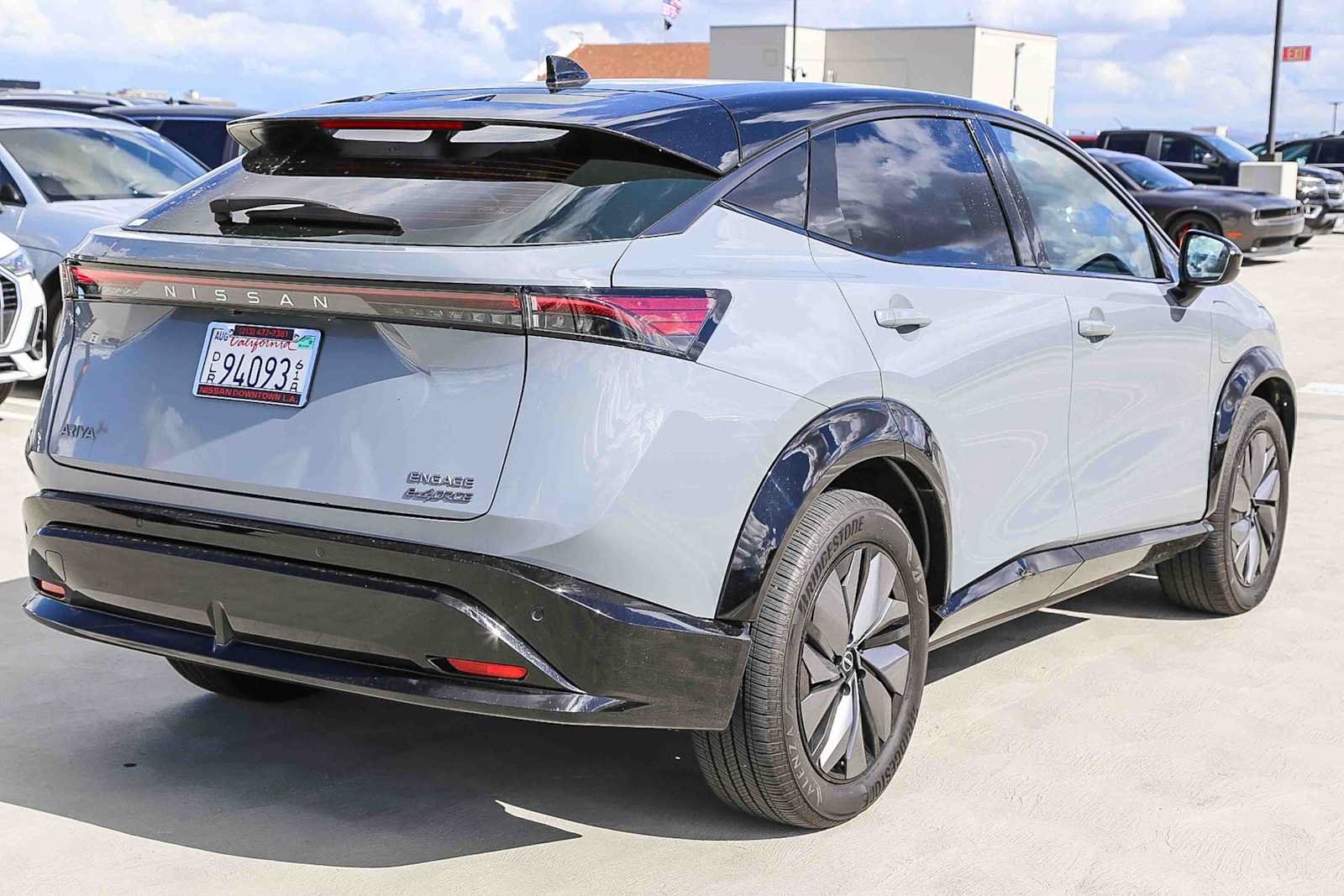 Used 2024 Nissan Ariya AWD image 8