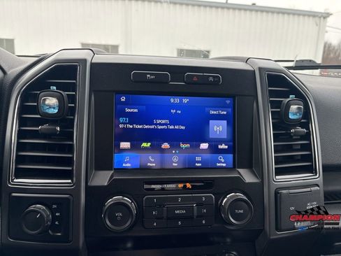 Used 2020 Ford F150 XLT w/ Equipment Group 302A Luxury image 21