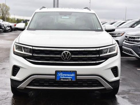 Certified 2022 Volkswagen Atlas SE w/ Panoramic Sunroof Package image 4