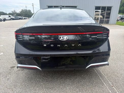 Used 2026 Hyundai Sonata SEL FWD image 8
