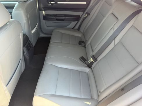 Used 2008 Dodge Magnum R/T w/ Protection Group RWD image 11