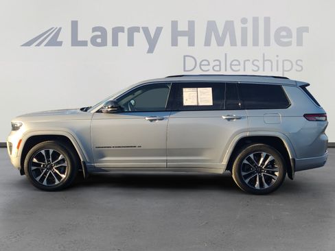 Used 2021 Jeep Grand Cherokee L Overland w/ MOPAR Finishing Package image 2