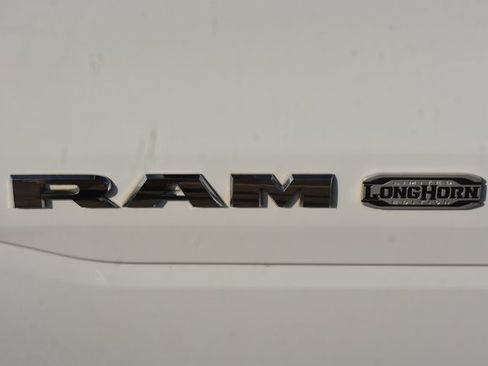 Used 2022 RAM 1500 Limited w/ Trailer Tow Group AWD/4WD image 13