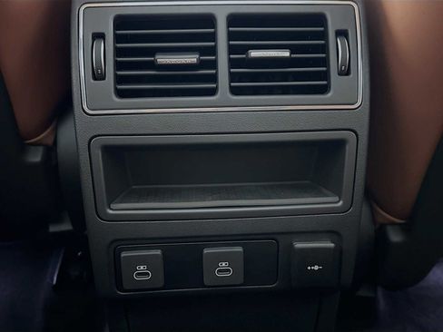 New 2025 Jaguar F-PACE R-Dynamic S image 25