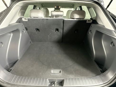 Used 2025 Hyundai Kona SEL AWD/4WD image 28