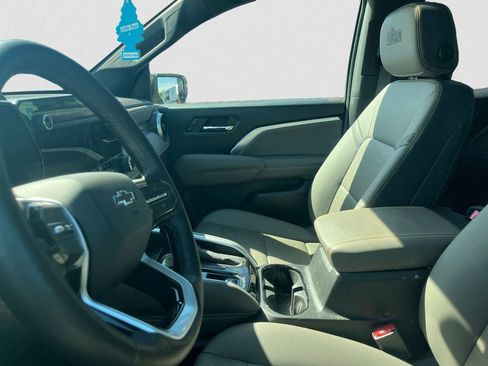 Used 2024 Chevrolet Colorado ZR2 w/ ZR2 Bison Edition image 4