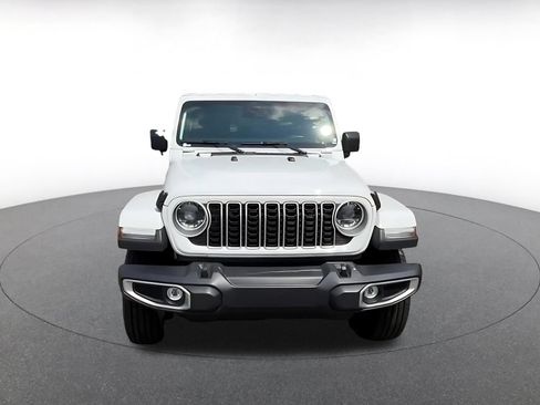 Used 2025 Jeep Wrangler Unlimited Sahara AWD/4WD image 5