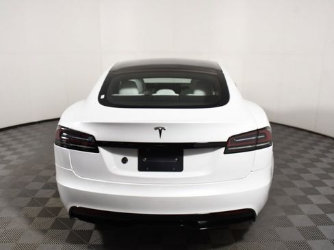Used 2022 Tesla Model S image 5