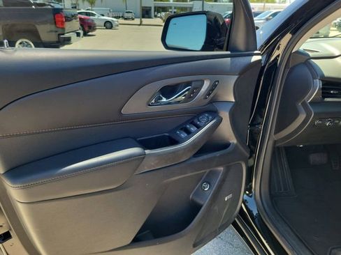 Used 2018 Chevrolet Traverse Premier w/ Redline Edition AWD/4WD image 19