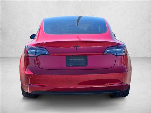 Used 2022 Tesla Model 3 RWD image 6