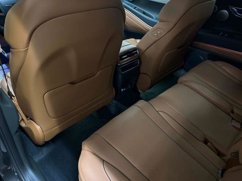 New 2026 Genesis GV80 2.5T Advanced image 14