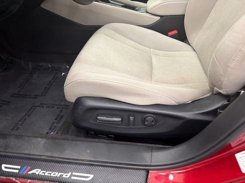 Used 2024 Honda Accord EX image 10