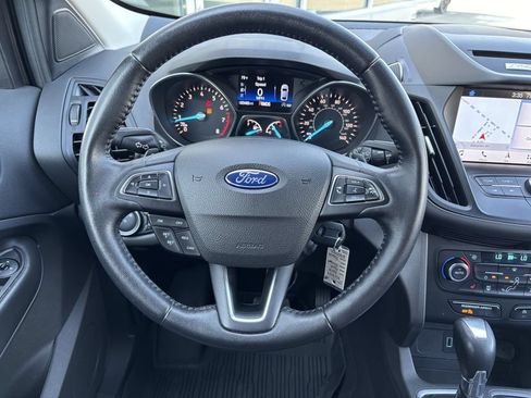 Used 2017 Ford Escape SE w/ SE Leather Comfort Package AWD/4WD image 15