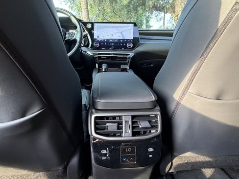 Used 2025 Lexus RX 350 Premium FWD image 36