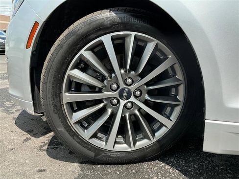 Used 2017 Lincoln MKZ Premiere image 11