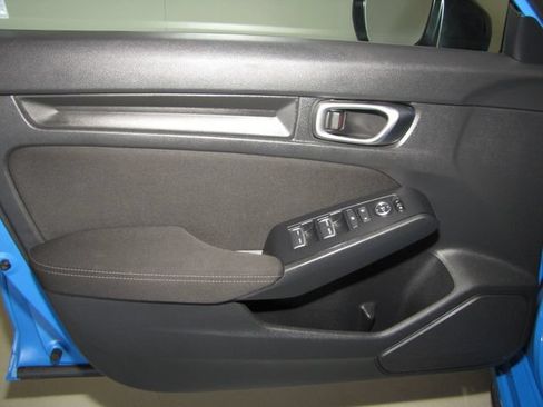Certified 2023 Honda Civic Sport image 10