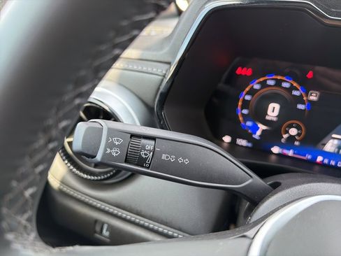 Used 2024 Chevrolet Colorado LT w/ LT Convenience Package II image 30