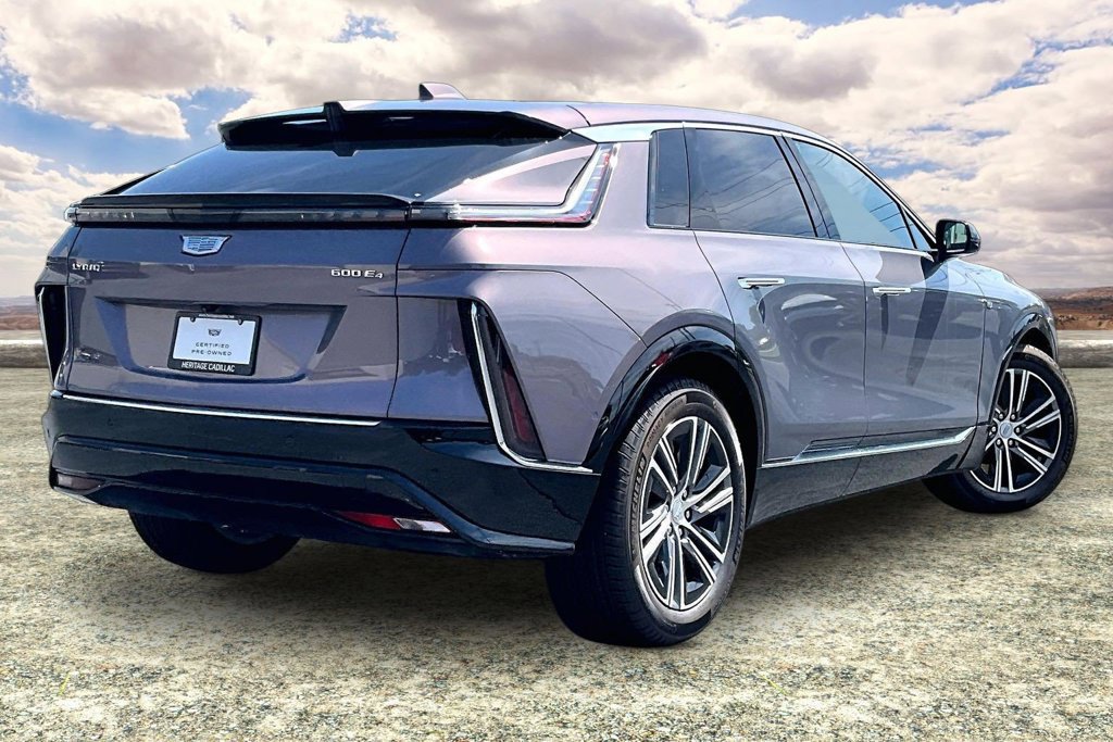 Certified 2024 Cadillac Lyriq Luxury w/ LPO, Floor Liner Package AWD/4WD image 5