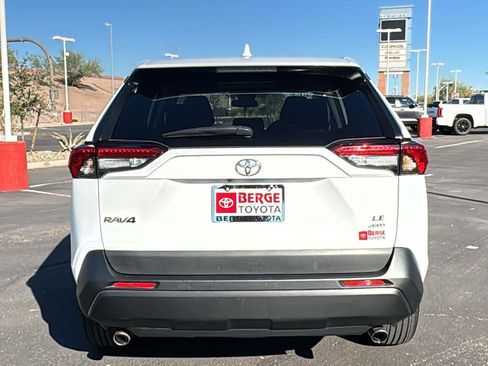 Used 2023 Toyota RAV4 LE image 4