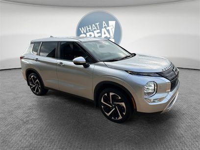 Used 2024 Mitsubishi Outlander SE
