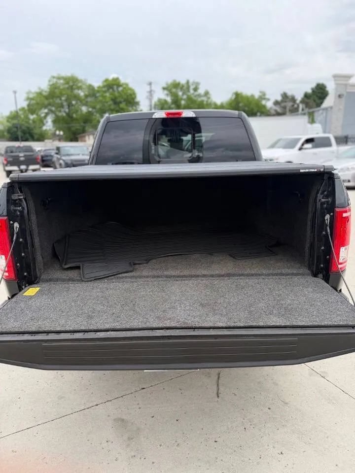 Used 2017 Ford F150 XLT w/ Equipment Group 302A Luxury AWD/4WD image 7