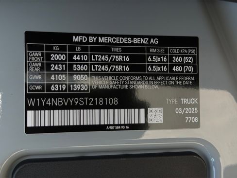 New 2025 Mercedes-Benz Sprinter 2500 image 25