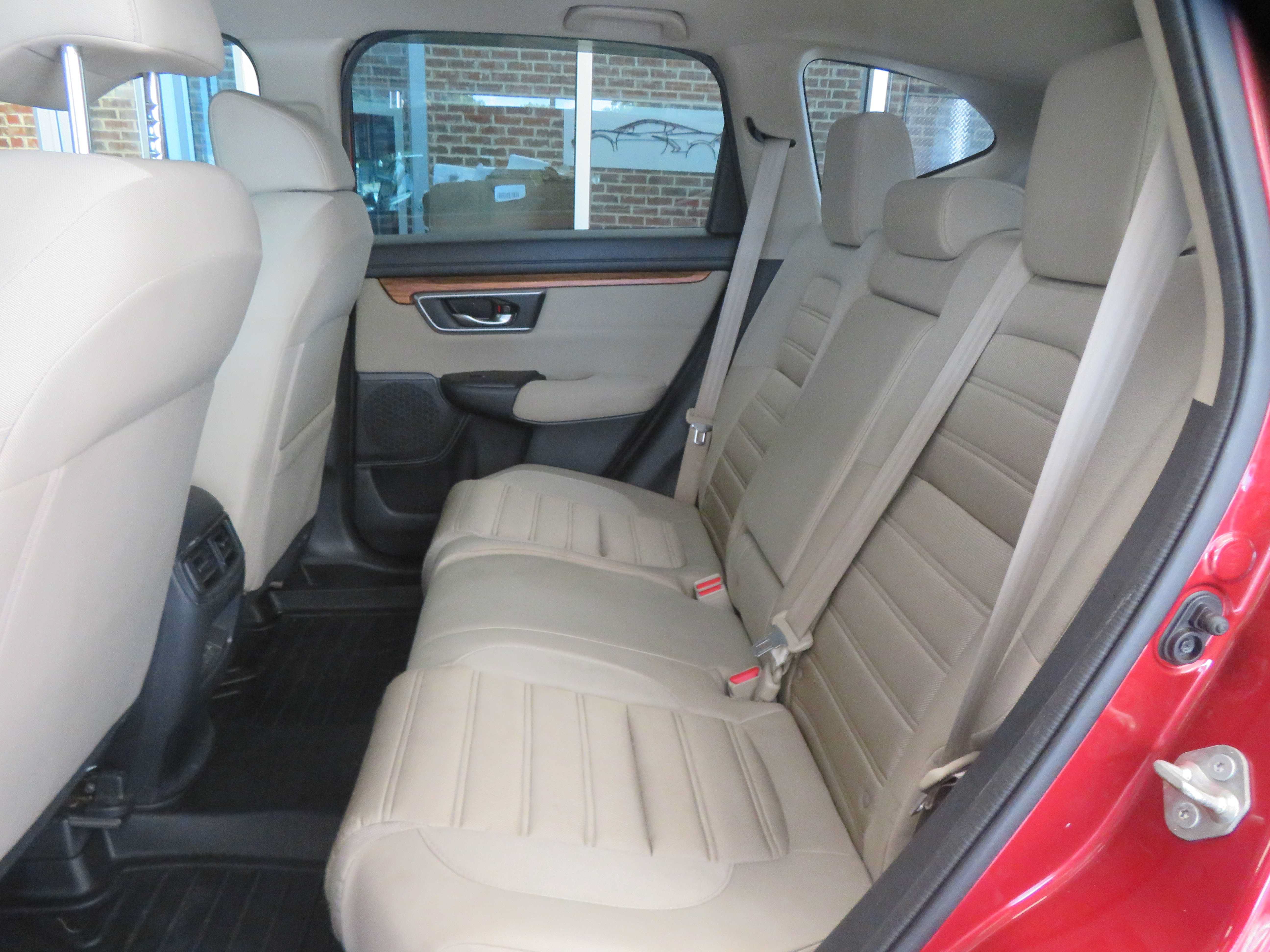 Used 2019 Honda CR-V EX image 19